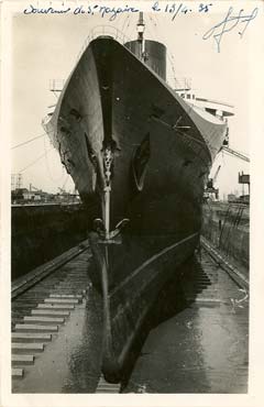 PAQUEBOT S.S NORMANDIE - Carte postale Glacée Noir et Blanc - Editeur ANGLOPHONE ANONYME - Réf. ANGANOE 4-237B PSB