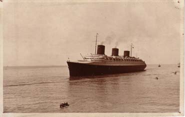 PAQUEBOT S.S NORMANDIE - CARTE POSTALE GLACEE - EDITEUR : ANONYME REF. ANOG 10-4 PSB