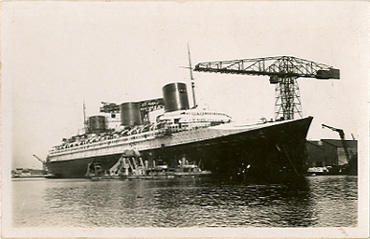 PAQUEBOT S.S NORMANDIE - CARTE POSTALE GLACEE NOIR ET BLANC - EDITEUR ANONYME - REF.SITE ANOG 4-744-B PSB