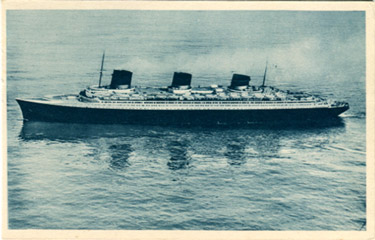 PAQUEBOT S.S NORMANDIE - CARTE POSTALE CLASSIQUE BLEUTEE - EDITEUR : COMBIER - Ref. site : COMBC 2-17 PSB