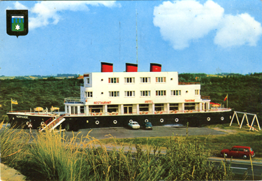 Paquebot S.S. NORMANDIE - Carte postale grand format couleurs glacée - Editeur : FISA - Barcelonne (Espagne) - Réf. site : FISAP HOT-3-106/9 PSB