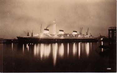 PAQUEBOT S.S. NORMANDIE - CARTE PHOTO ANGLETERRE GLACEE - EDITEUR : REAL PHOTOGRAPHS - LIVERPOOL - Réf. SITE : REALE 2-1390 PSB